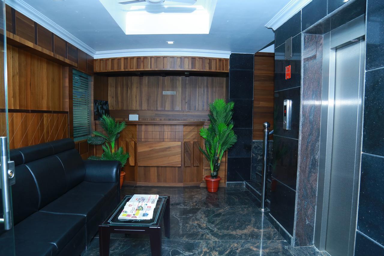 Aarya Bhavan Residency Hotell Malappuram Eksteriør bilde