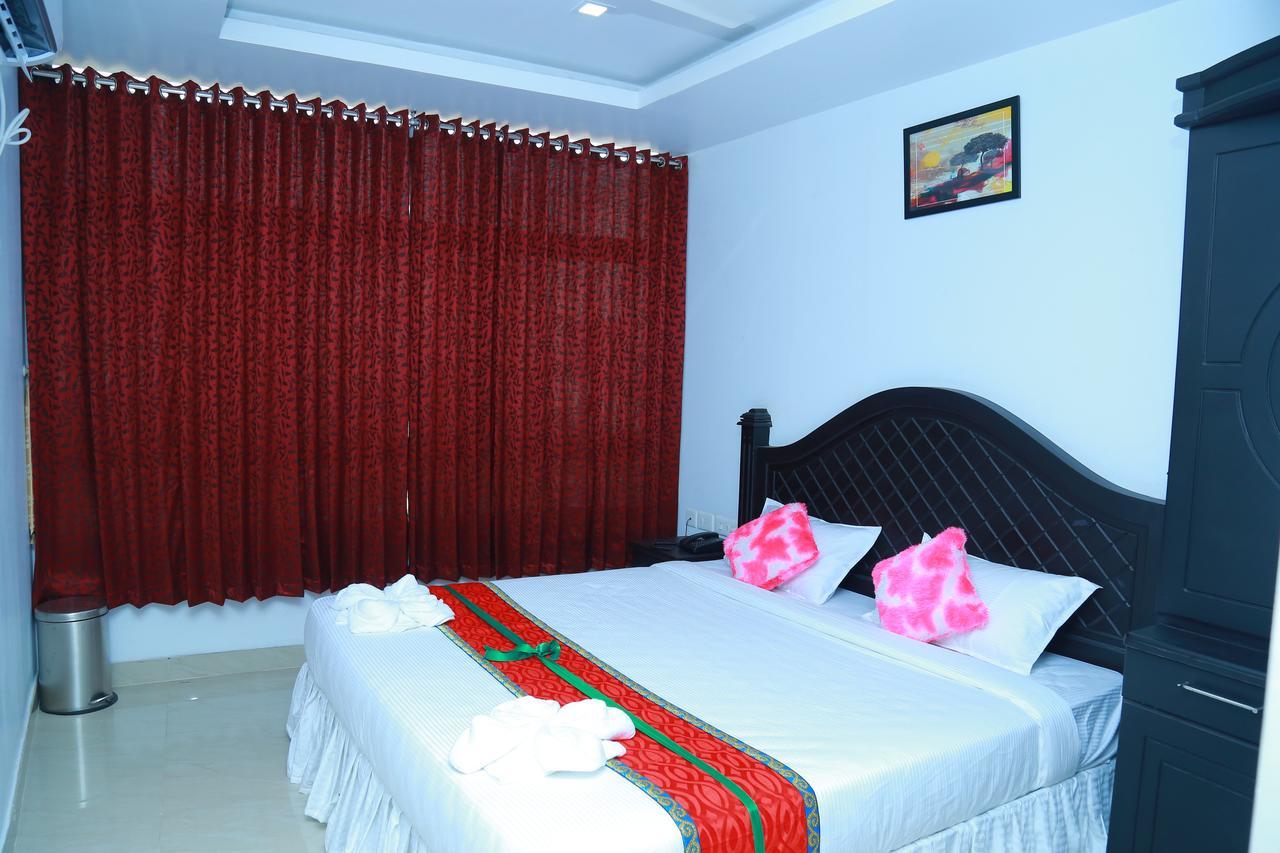 Aarya Bhavan Residency Hotell Malappuram Eksteriør bilde
