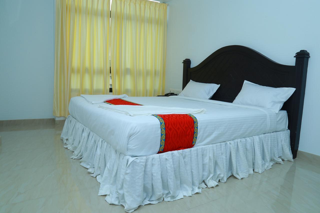 Aarya Bhavan Residency Hotell Malappuram Eksteriør bilde