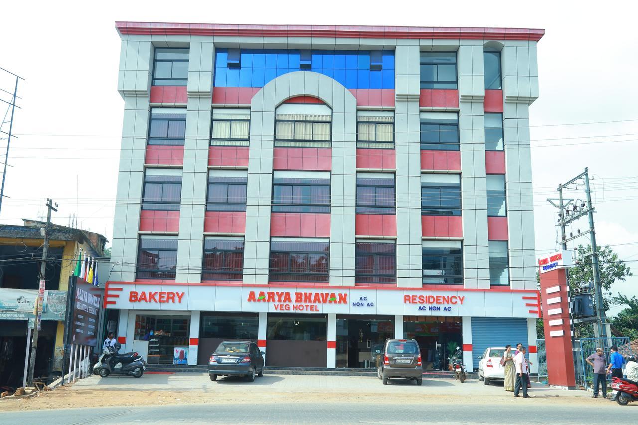 Aarya Bhavan Residency Hotell Malappuram Eksteriør bilde