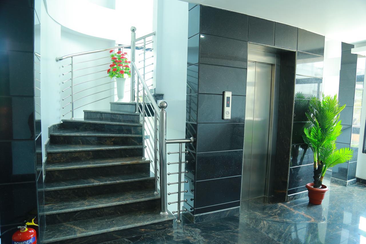 Aarya Bhavan Residency Hotell Malappuram Eksteriør bilde